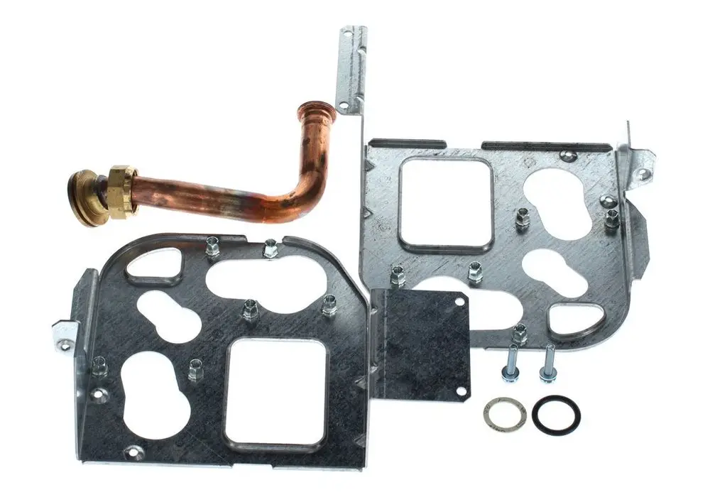 BOSCH Rücklaufrohr mit geformtem Kupferrohr und Metallteilen, einschließlich Dichtungen und Verbindungselementen, zur Verwendung in einer speziellen Anwendung.